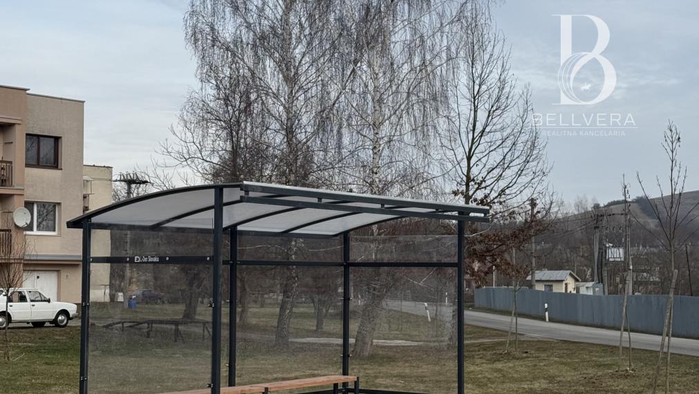 Kompaktný pozemok 647 m² v novej zóne rodinných domov Prešov