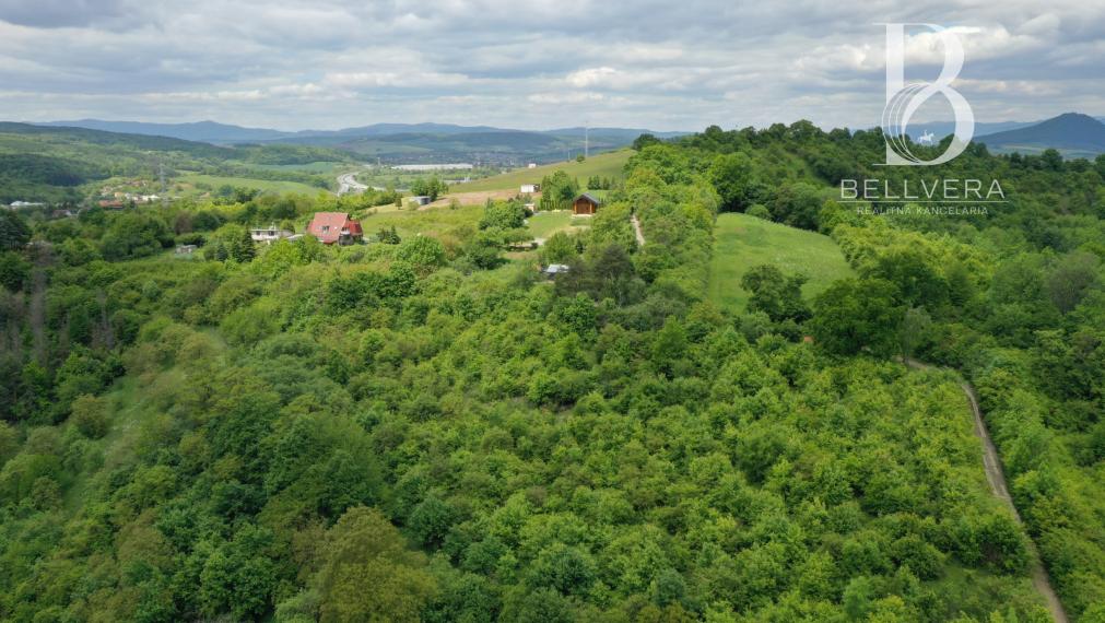 Výhľad na Kalváriu a celé mesto každý deň ako z pohľadnice.