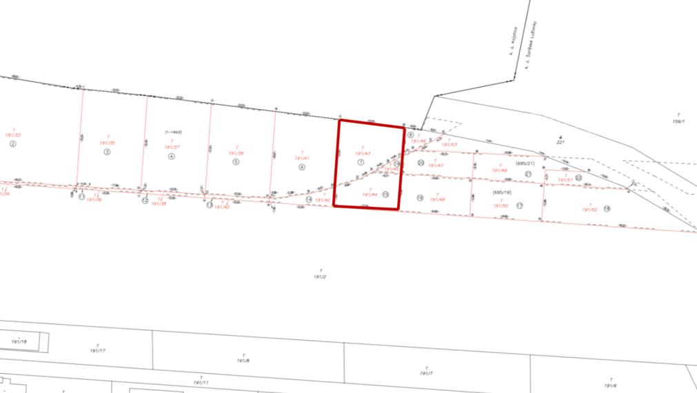 Kompaktný pozemok 647 m² v novej zóne rodinných domov Prešov