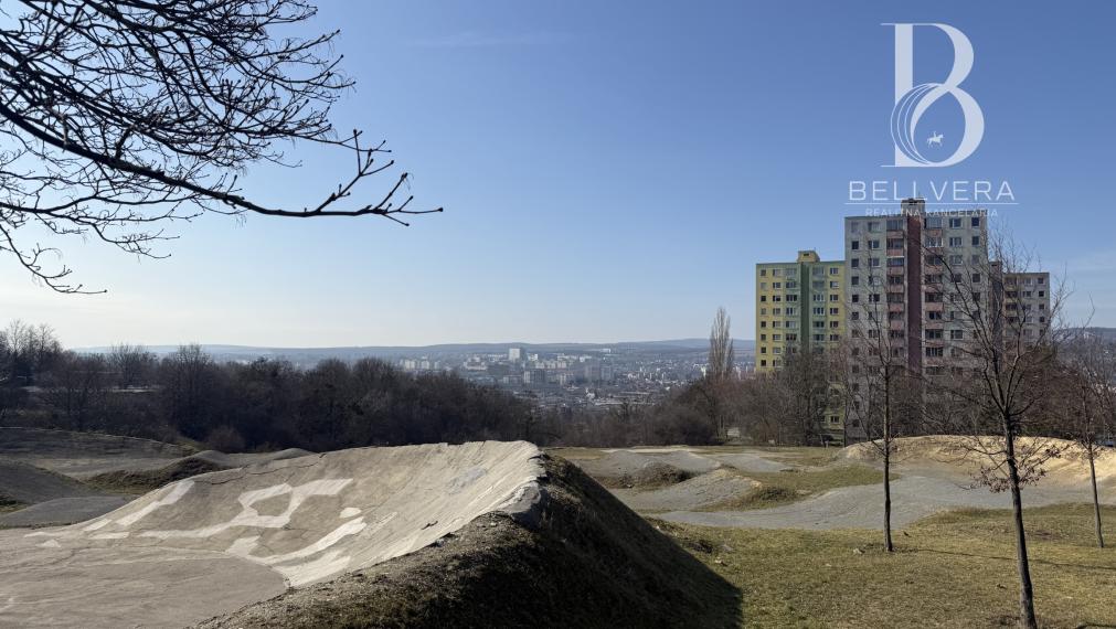 3-izbový byt s výhľadom, komorou a šatníkom, Košice - Furča