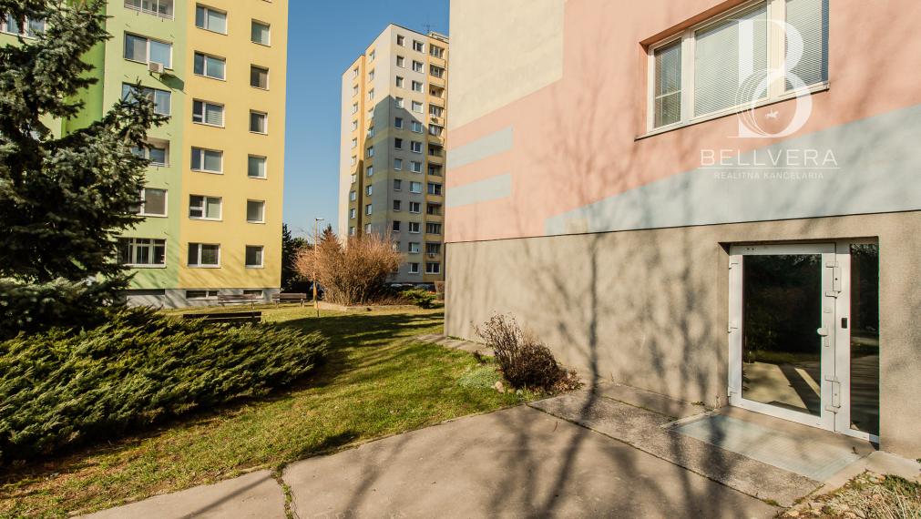 3-izbový byt s výhľadom, komorou a šatníkom, Košice - Furča