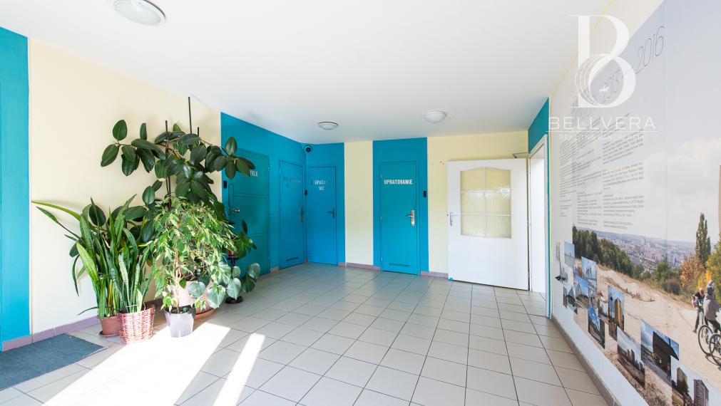 3-izbový byt s výhľadom, komorou a šatníkom, Košice - Furča