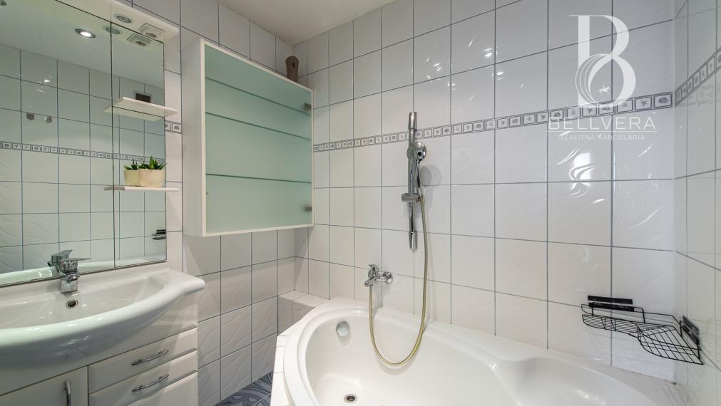 3-izbový byt s výhľadom, komorou a šatníkom, Košice - Furča