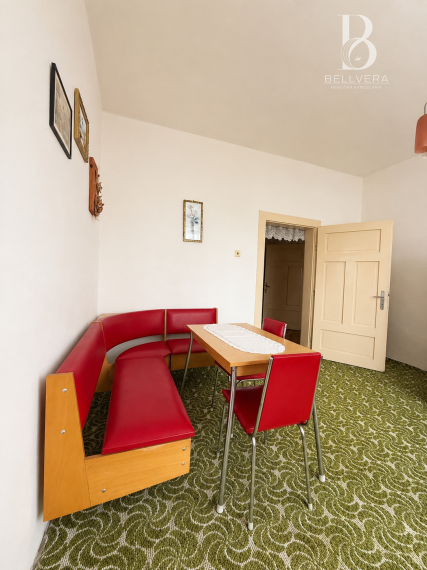 REZERVOVANÉ |Rodinný dom s garážou, stodolou a záhradou 1241 m² – Stuľany