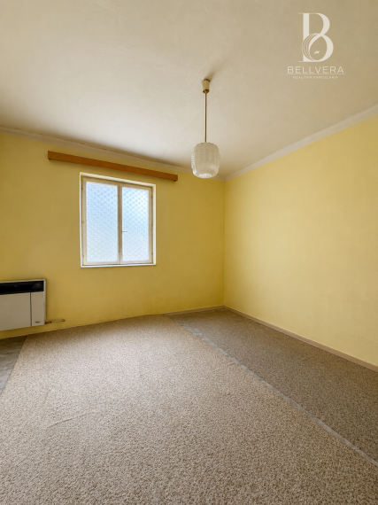 REZERVOVANÉ |Rodinný dom s garážou, stodolou a záhradou 1241 m² – Stuľany