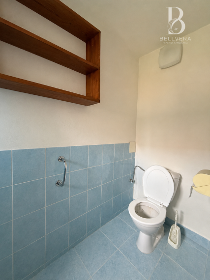 REZERVOVANÉ |Rodinný dom s garážou, stodolou a záhradou 1241 m² – Stuľany