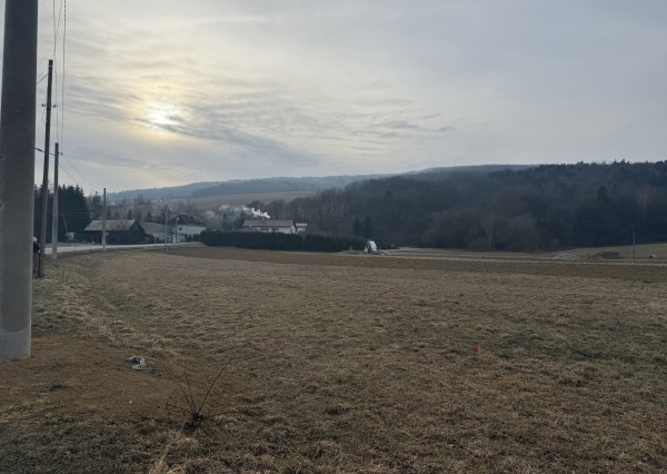 Ideálny pozemok na rodinný dom, 574 m², pri Prešove