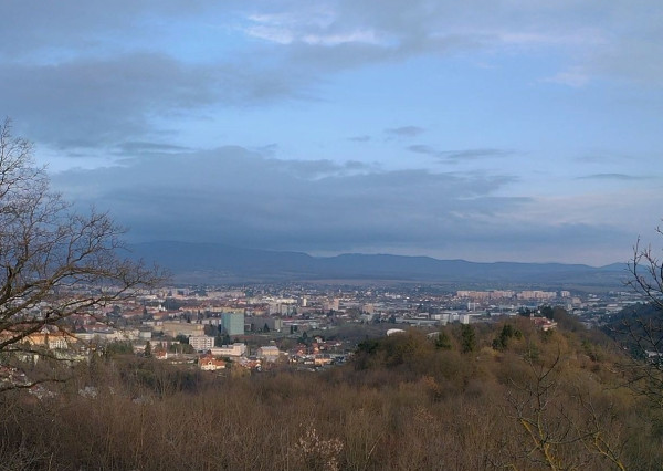 V Prešove glampingový úkryt alebo vlastný kus prírody/predaj