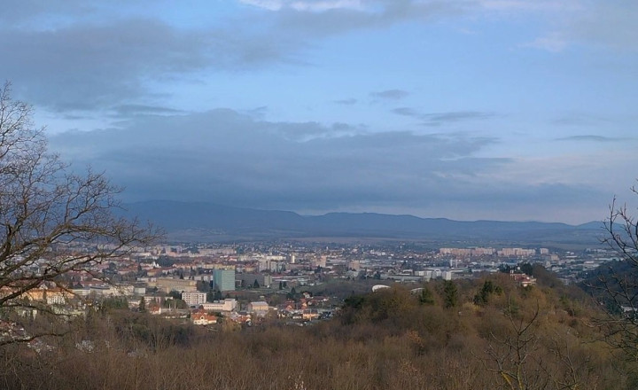 V Prešove glampingový úkryt alebo vlastný kus prírody/predaj