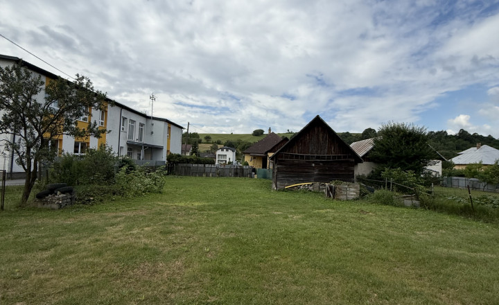 PREDANÉ |Rodinný dom s garážou, stodolou a záhradou 1241 m² – Stuľany - fotografia 32